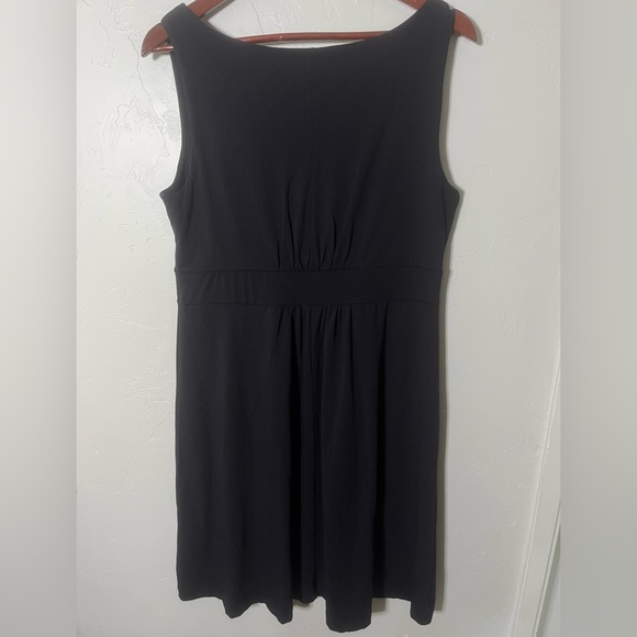 Lands' End Classic Front Fit and Flare  Dark Navy/ Black Midi Dress - Picture 6 of 8